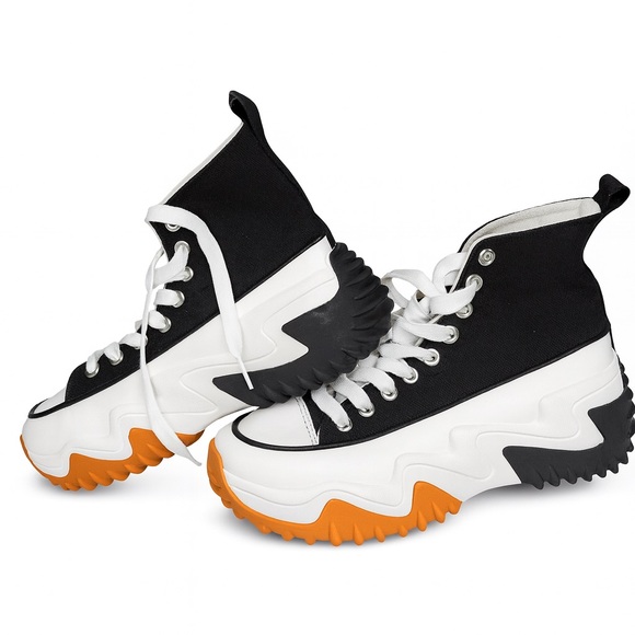 Big chunk Black and White High-Top Sneakers - Picture 1 of 2